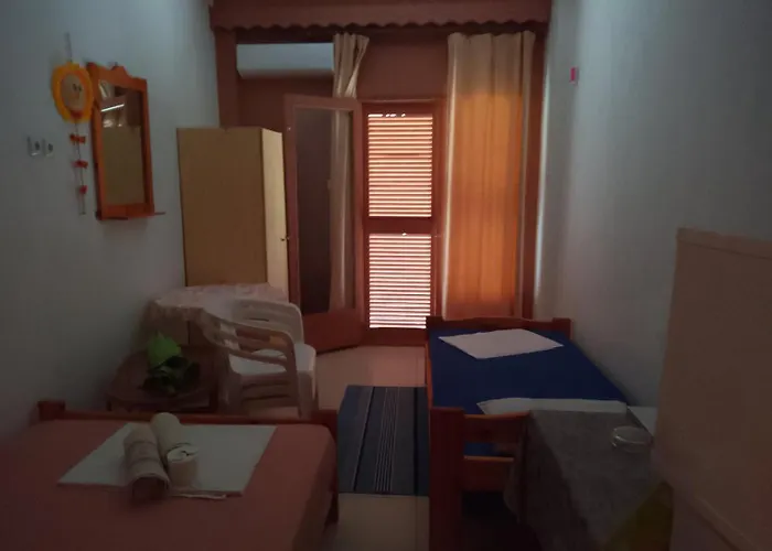 Stella Rooms Sunrise